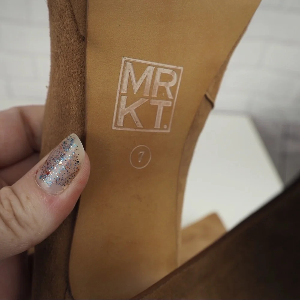 MRKT Claire 7 cafe au lait suede bow platform pump